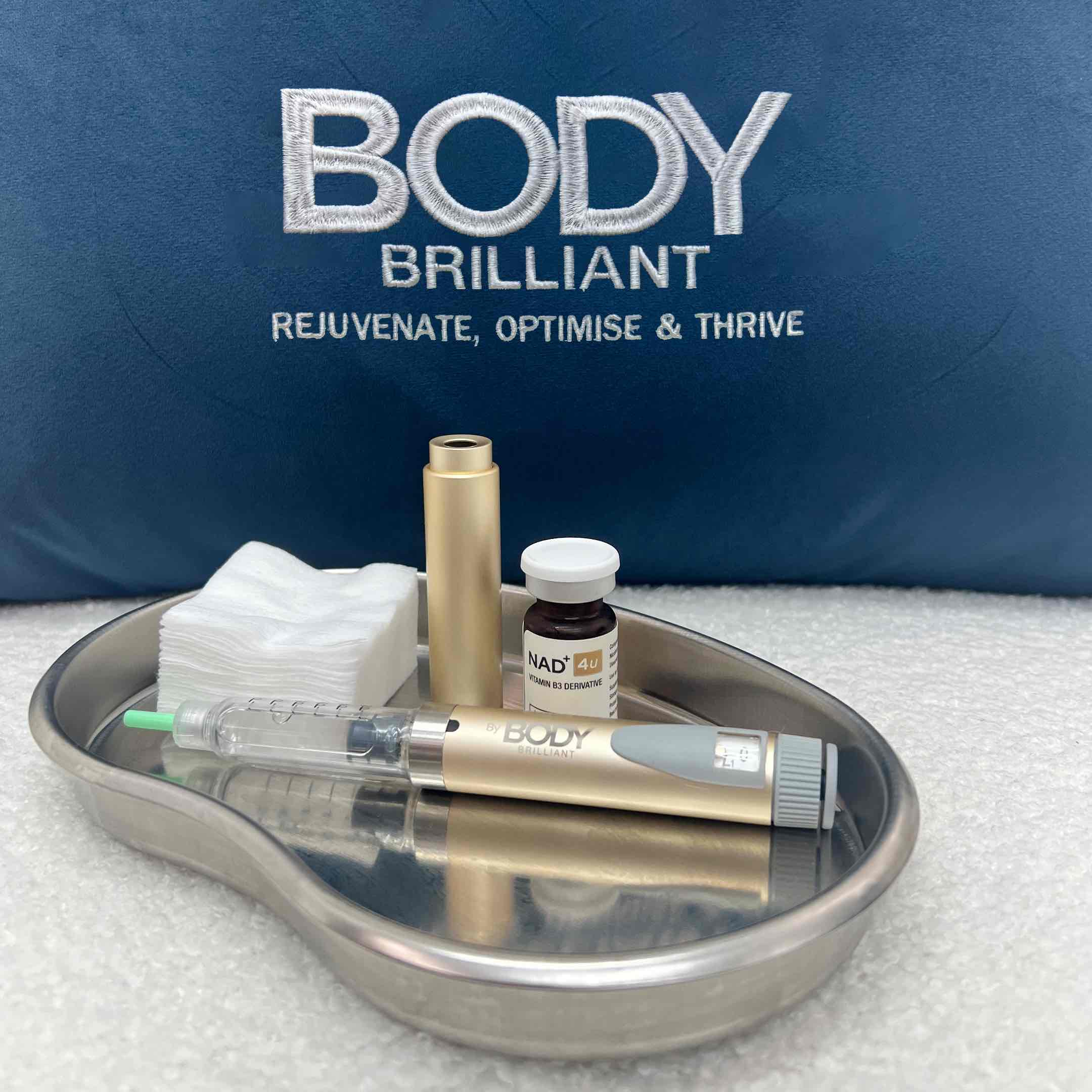 NAD⁺ 4U Product – Body Brilliant NAD⁺ 4U product on stainless tray with Body Brilliant branding
